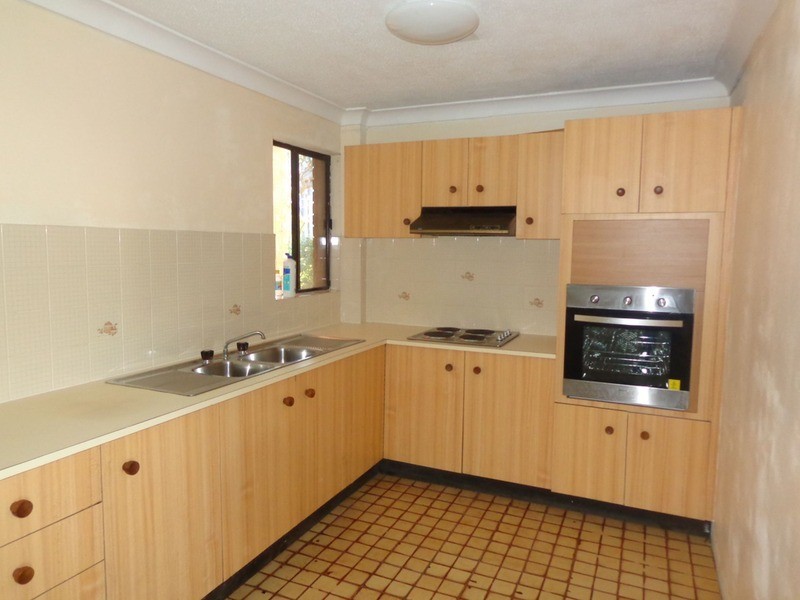 13/71-75 Meredith  Street, Bankstown NSW 2200