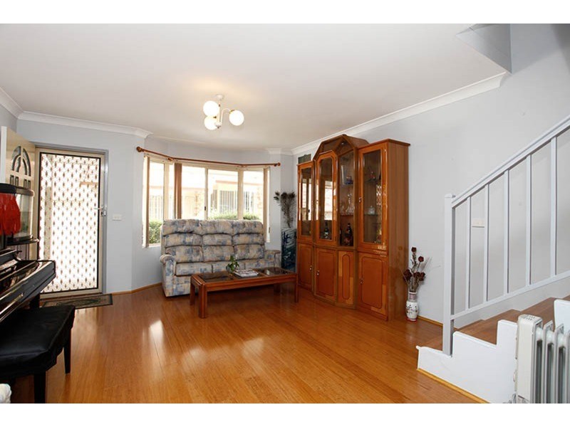 15/83 Little  Road, Yagoona NSW 2199