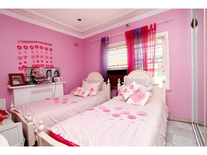 216 Blaxcell Street, Granville NSW 2142