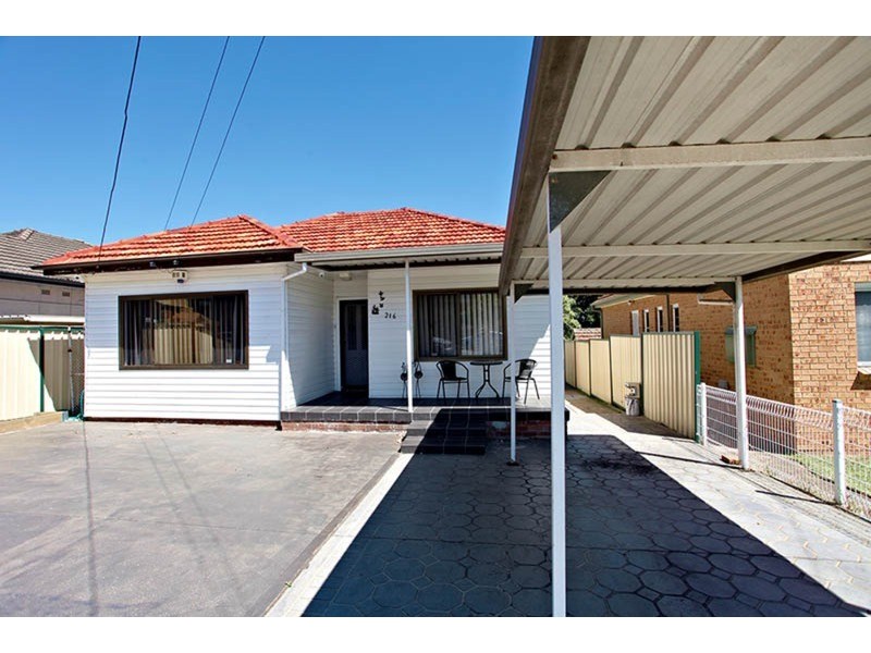 216 Blaxcell Street, Granville NSW 2142