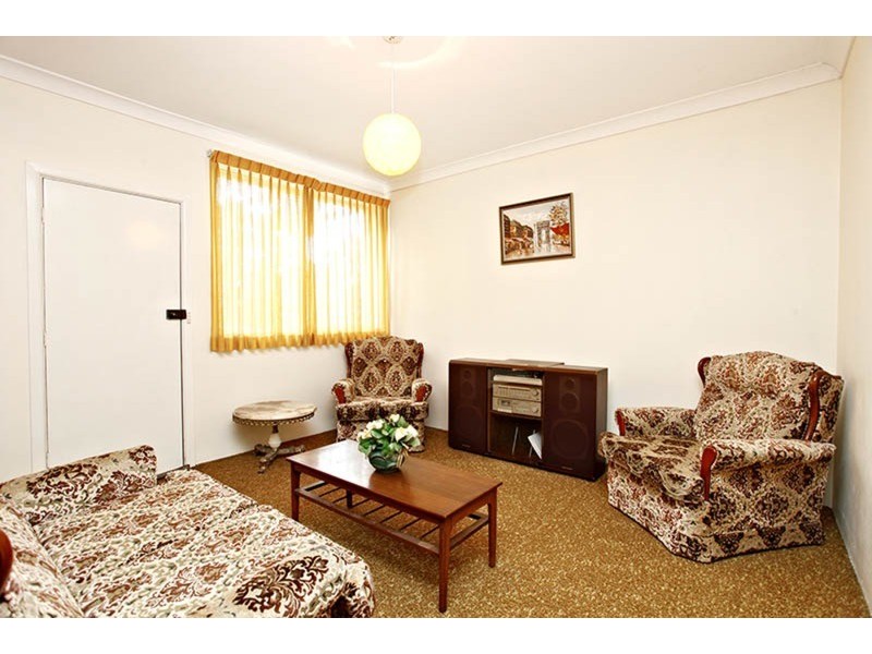 59 Saric Avenue, Georges Hall NSW 2198