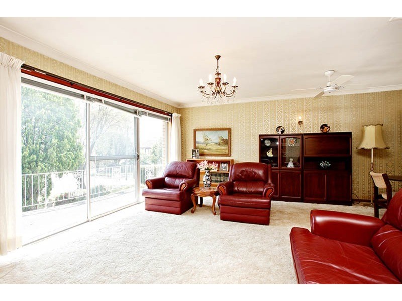 59 Saric Avenue, Georges Hall NSW 2198