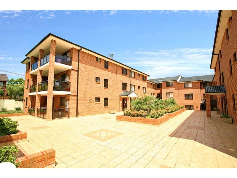 5/2a Mulla Road, Yagoona NSW 2199