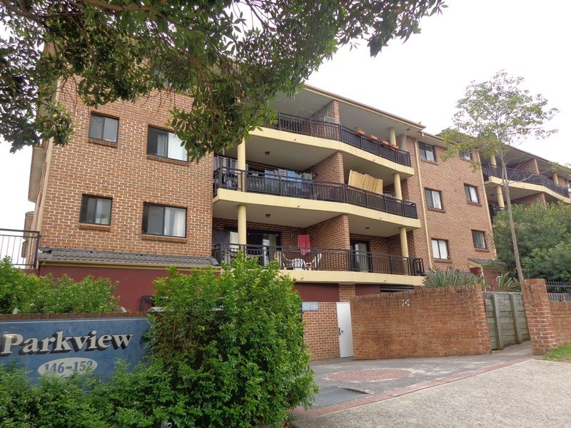 13/146-152 Meredith  Street, Bankstown NSW 2200