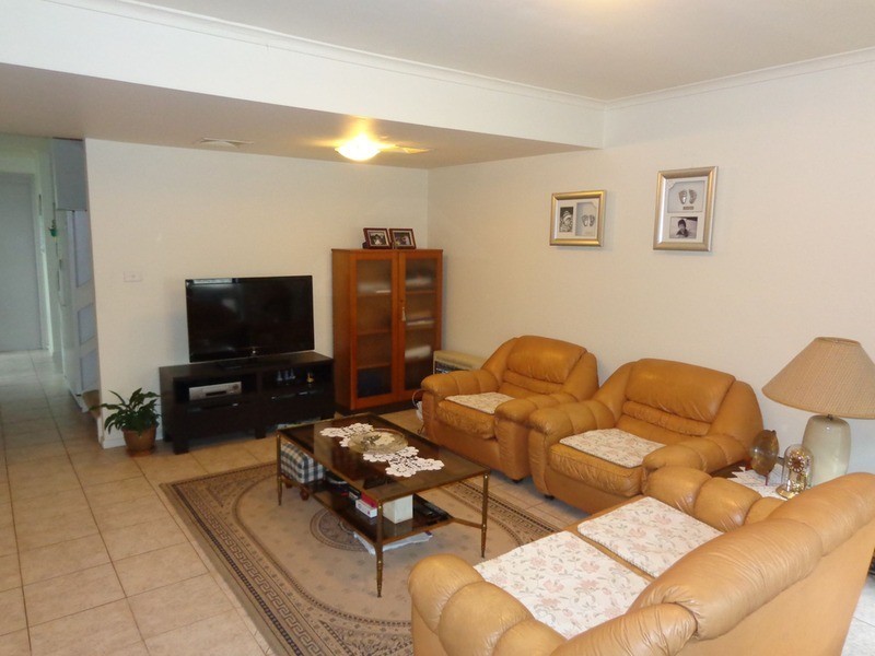 17/22 James  Street, Punchbowl NSW 2196