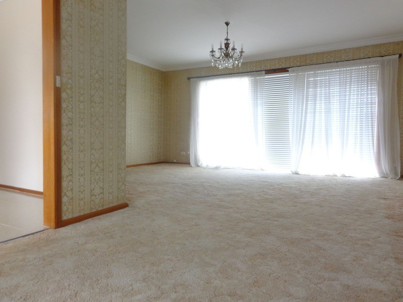 59 Saric Avenue, Georges Hall NSW 2198