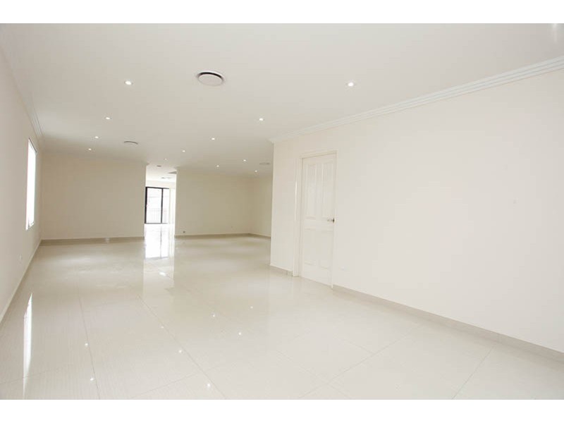 10  Gazzard  Street, Birrong NSW 2143