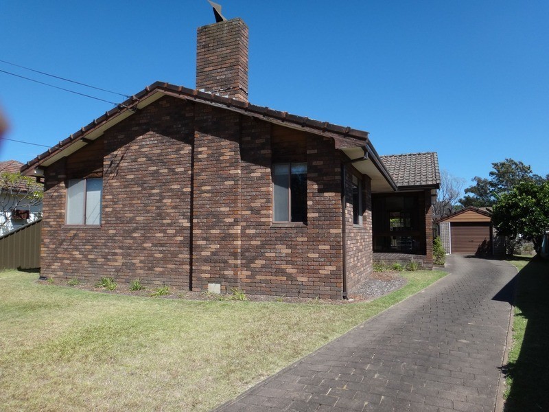 4 Ogmore Court, Bankstown NSW 2200