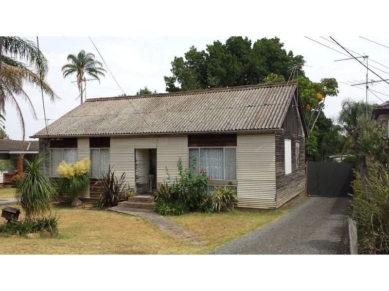 18 Ellis  Street, Condell Park NSW 2200