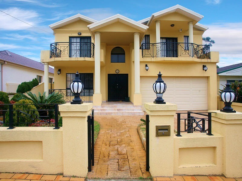 142 The Avenue, Condell Park NSW 2200