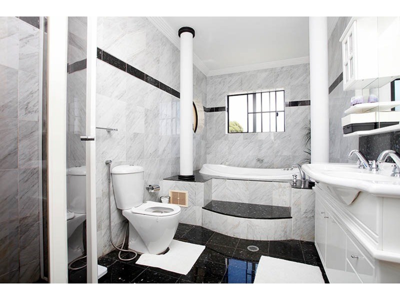 142 The Avenue, Condell Park NSW 2200