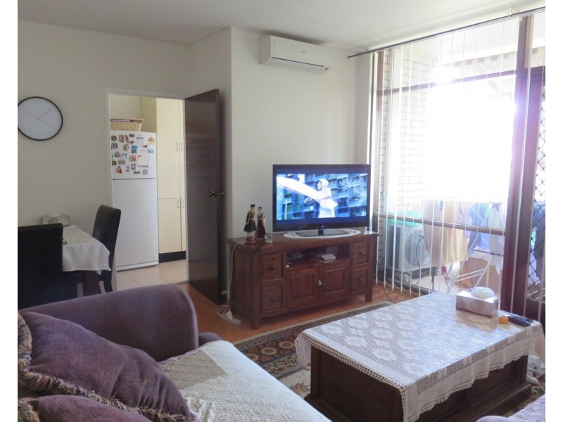 2/159 Chapel Road, Bankstown NSW 2200