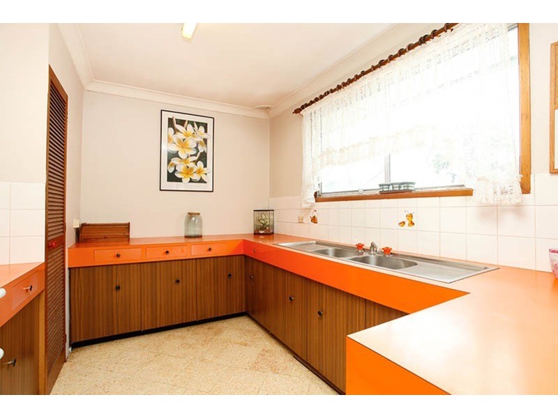 33 Beale Street, Georges Hall NSW 2198