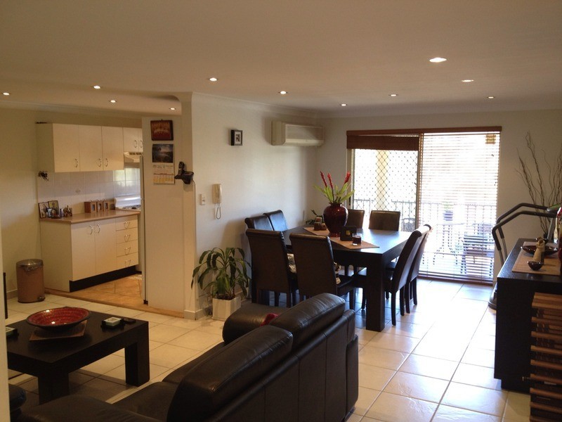 6/142 Meredith Street, Bankstown NSW 2200