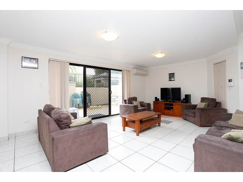 1/31-35 Broadway, Punchbowl NSW 2196