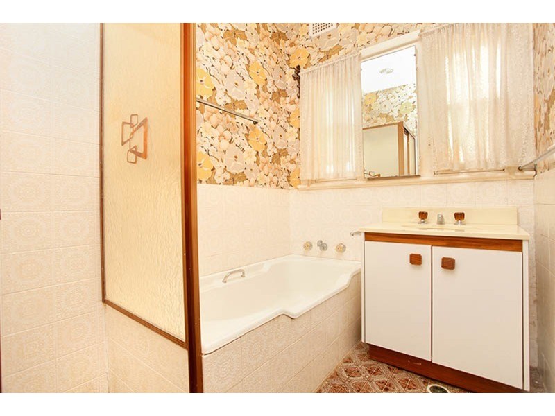 22 Daphne Avenue, Bankstown NSW 2200