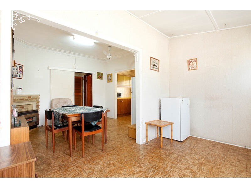 22 Daphne Avenue, Bankstown NSW 2200