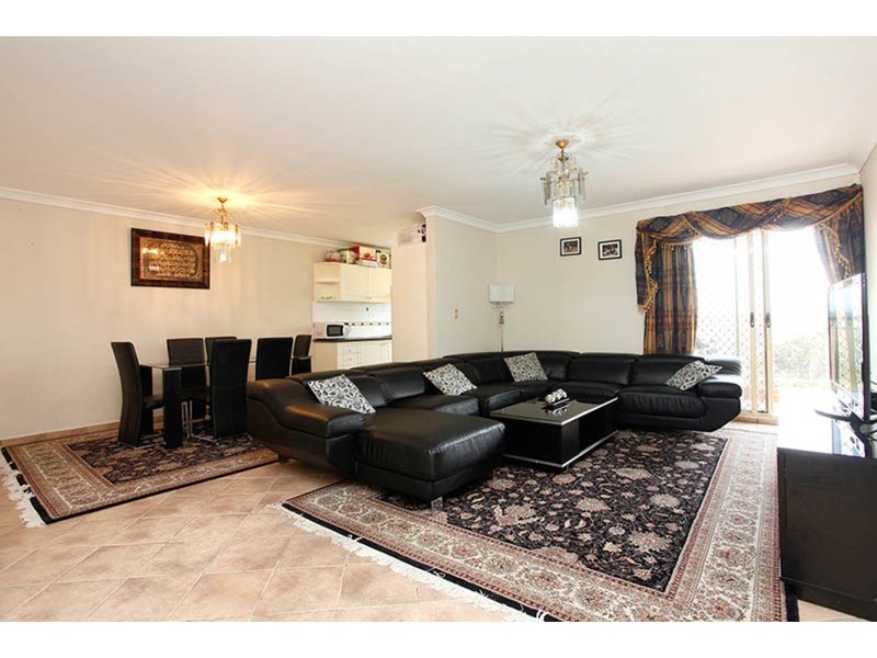 10/78 Brancourt Avenue, Yagoona NSW 2199