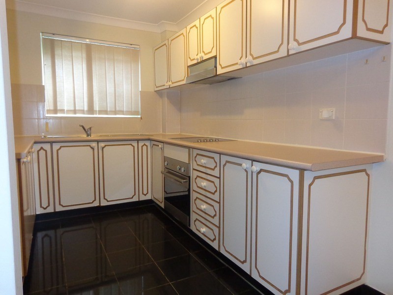 2/113-115 Meredith  Street, Bankstown NSW 2200