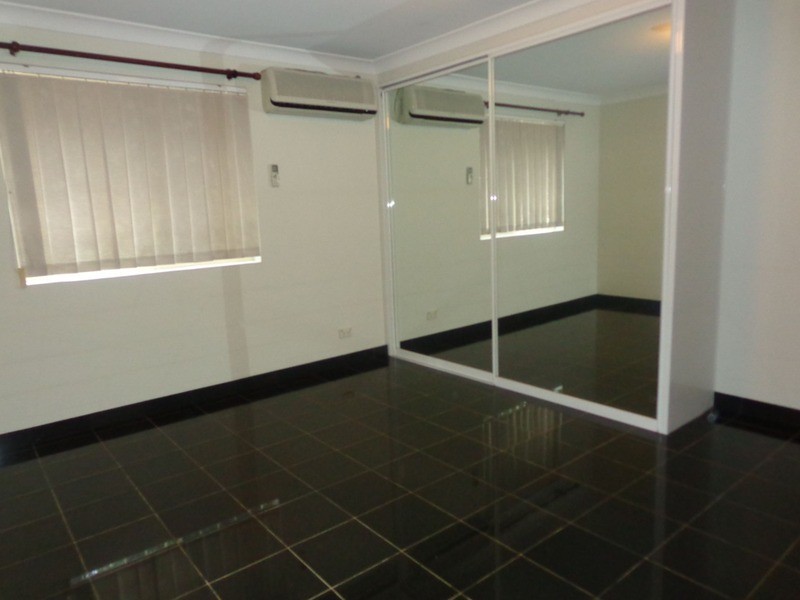 2/113-115 Meredith  Street, Bankstown NSW 2200