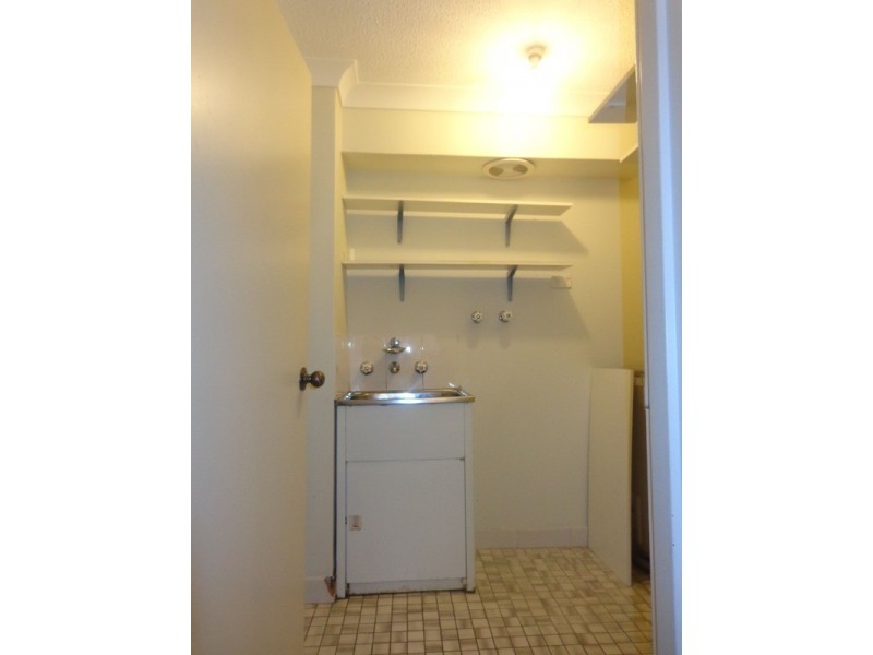 2/113-115 Meredith  Street, Bankstown NSW 2200