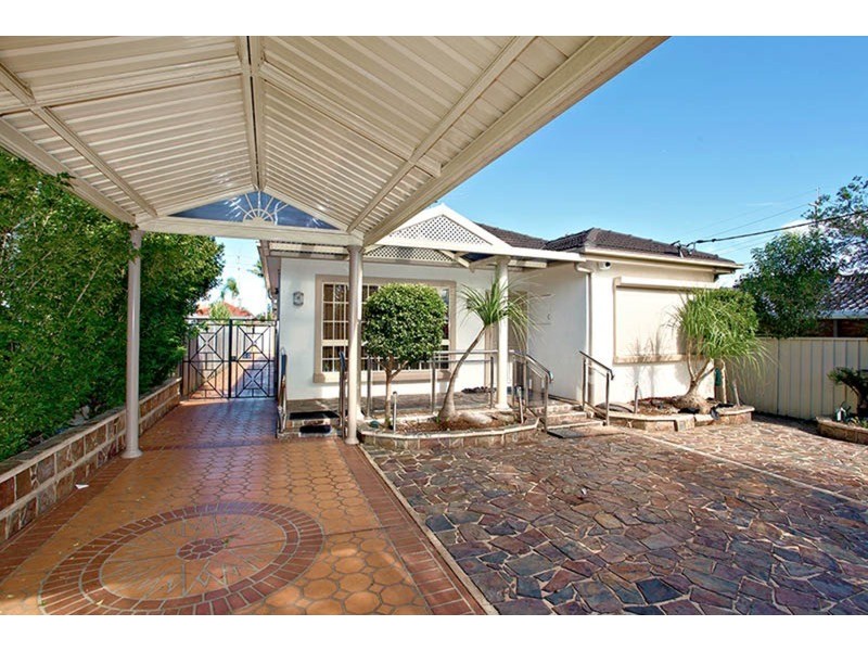 37 Stephenson  Street, Birrong NSW 2143