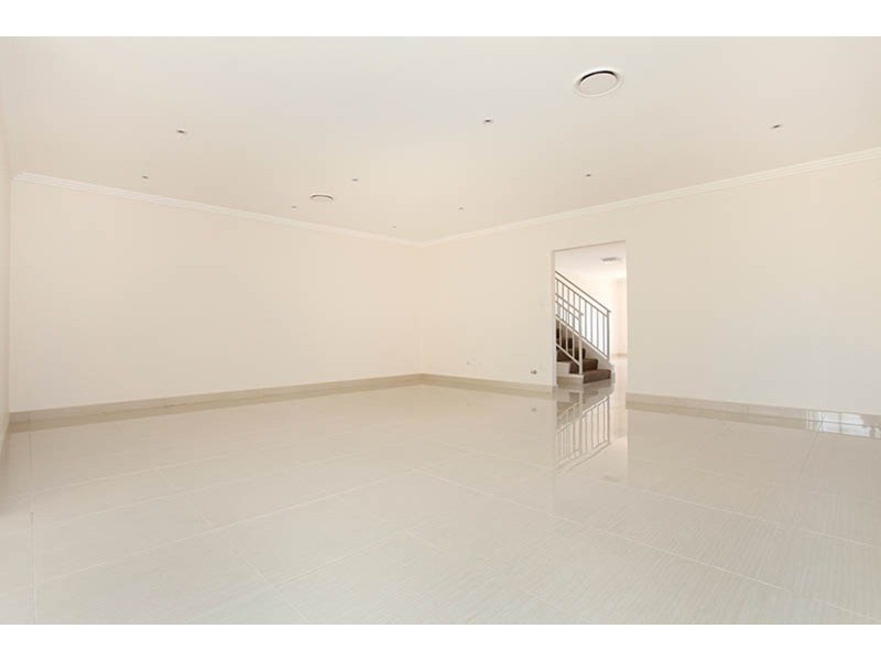 89 Hill  Road, Birrong NSW 2143