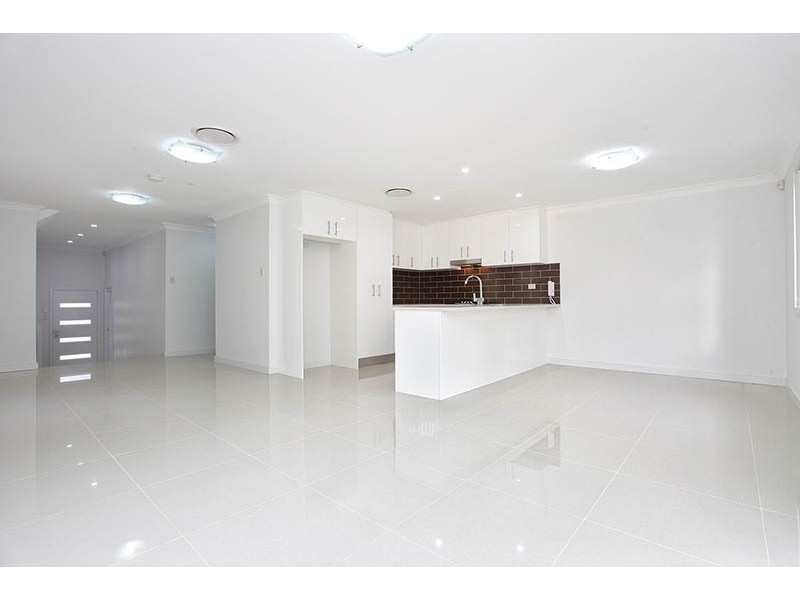 1/21 Leemon  Street, Condell Park NSW 2200