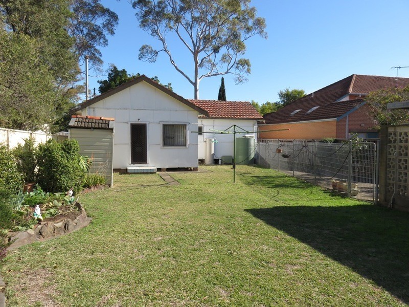 35 Albury  Street, Yagoona NSW 2199