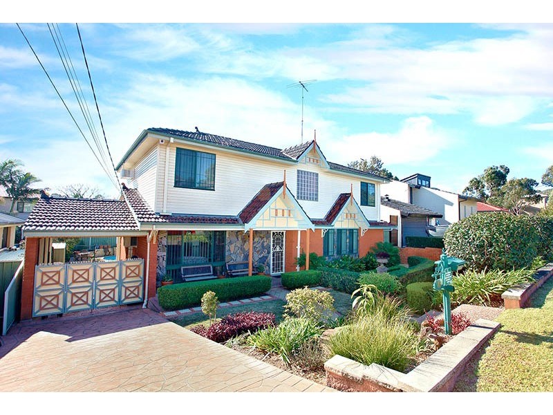 48 Amaroo  Avenue, Georges Hall NSW 2198