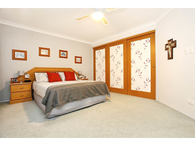 48 Amaroo  Avenue, Georges Hall NSW 2198