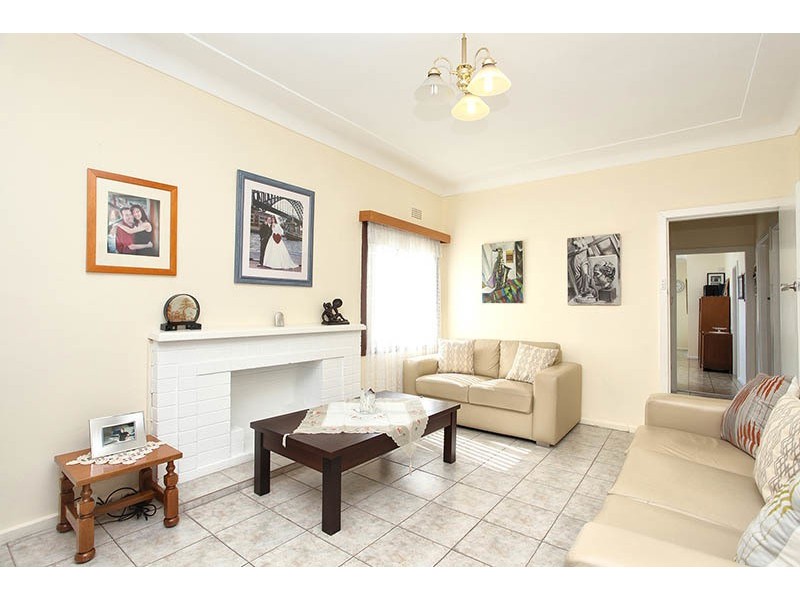 171 Gascoigne  Road, Yagoona NSW 2199