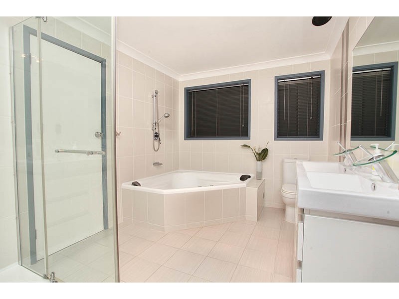 22 Talinga Avenue, Georges Hall NSW 2198