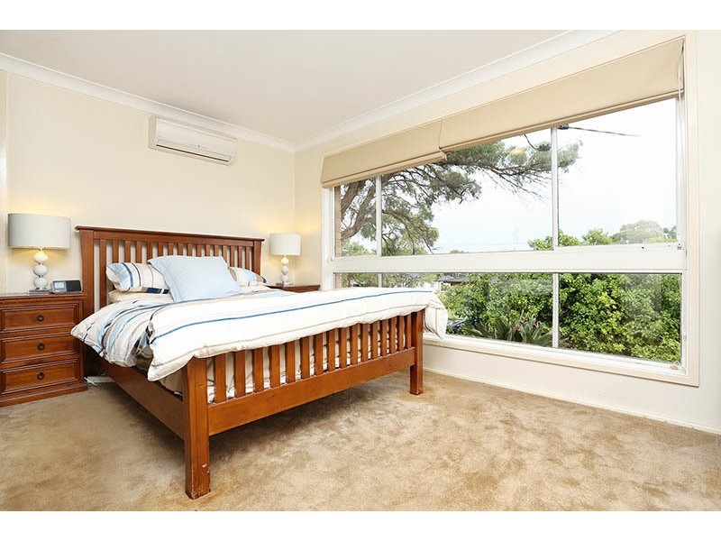 9 Horbling Avenue, Georges Hall NSW 2198