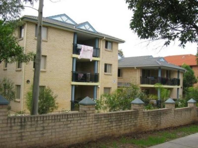 11/51-53 Cairds Avenue, Bankstown NSW 2200