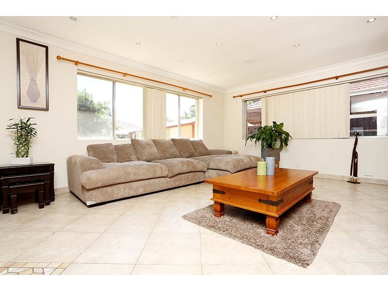 38 Warringa Street, Yagoona NSW 2199