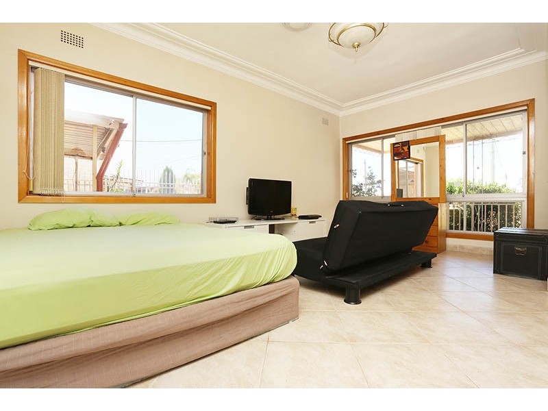 38 Warringa Street, Yagoona NSW 2199