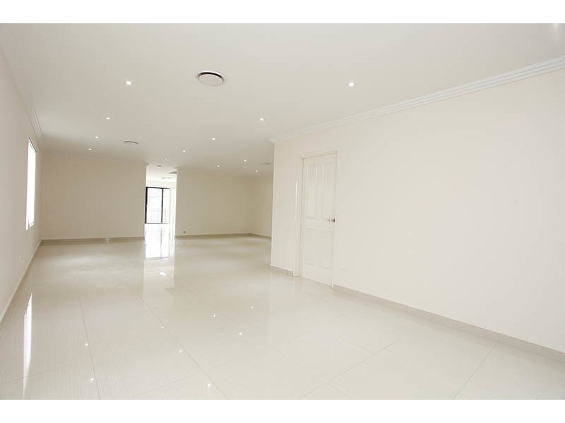 10 Gazzard Street, Birrong NSW 2143