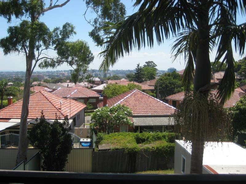 2/40 Mount Lewis Avenue, Mount Lewis NSW 2200