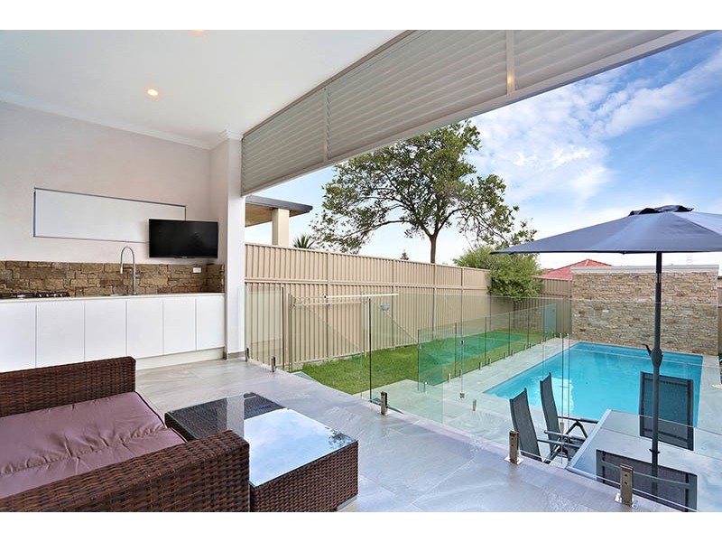 204 Old Kent Road, Greenacre NSW 2190