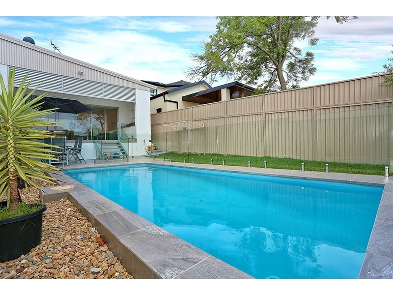 204 Old Kent Road, Greenacre NSW 2190