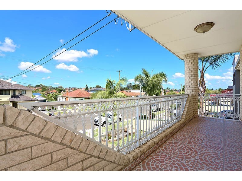 89 Oxford Avenue, Bankstown NSW 2200