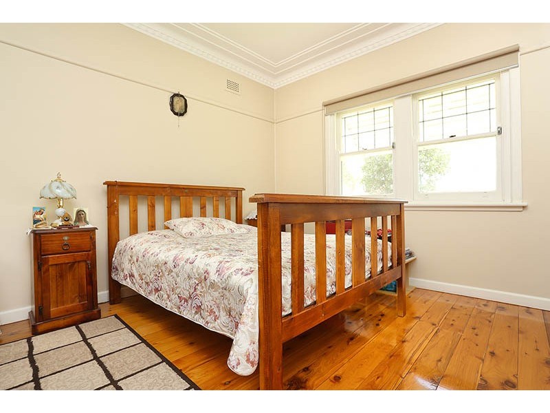 13 Birrong Avenue, Birrong NSW 2143