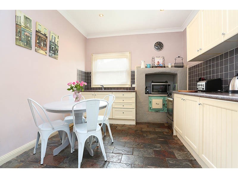 32 Haig Avenue, Georges Hall NSW 2198