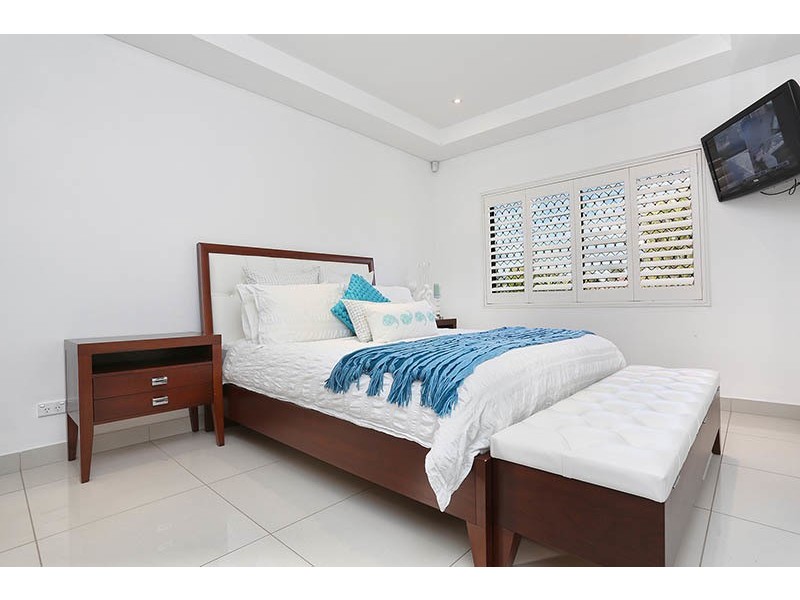 206 Noble Avenue, Greenacre NSW 2190