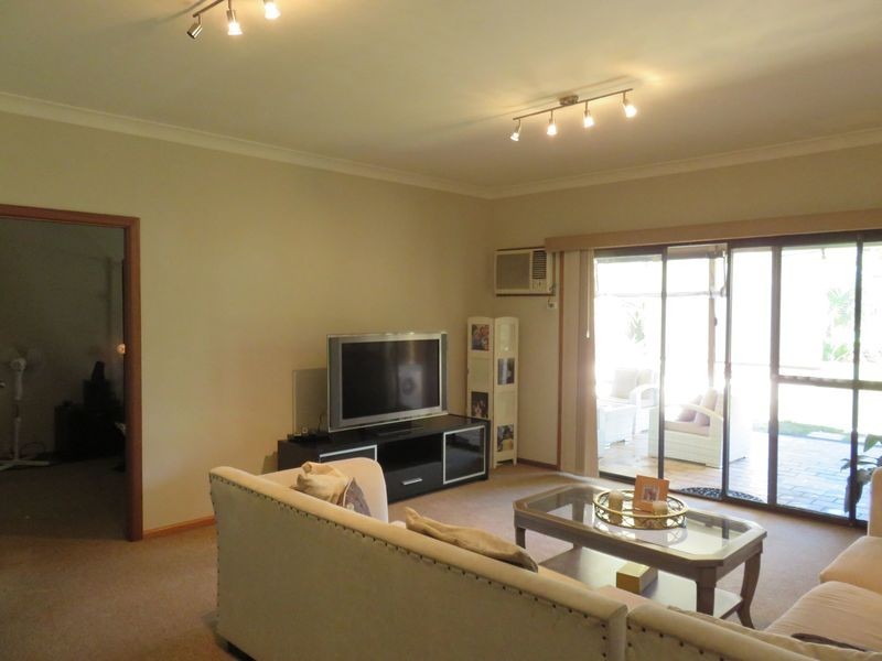 19 Adeline Street, Bass Hill NSW 2197