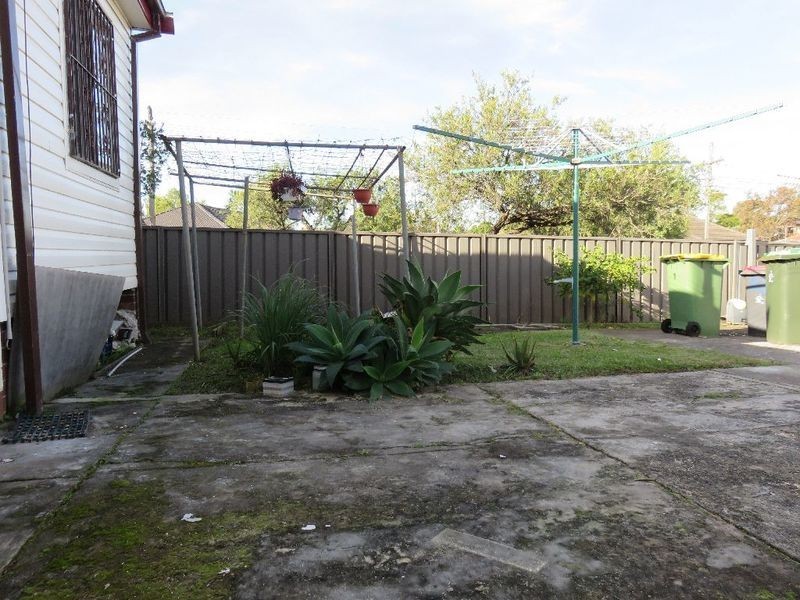 21 Mcmillan Street, Yagoona NSW 2199