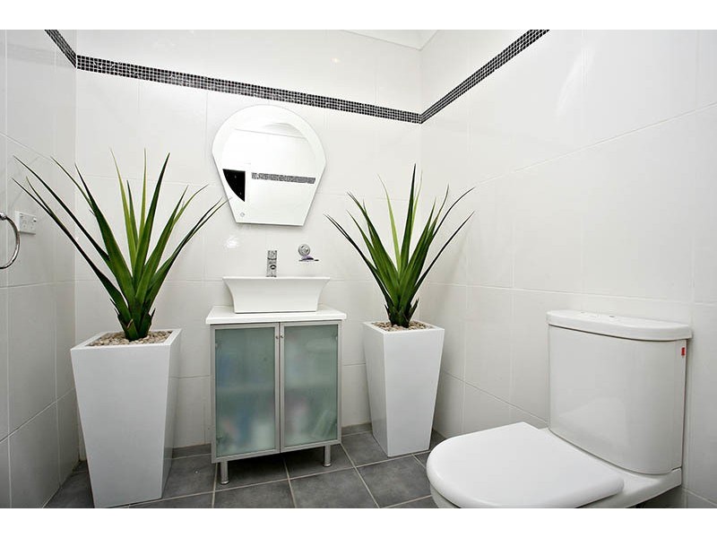 10 Lindsay Street, Panania NSW 2213