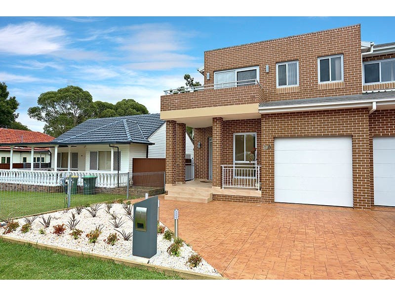 9B Lily Avenue, Riverwood NSW 2210