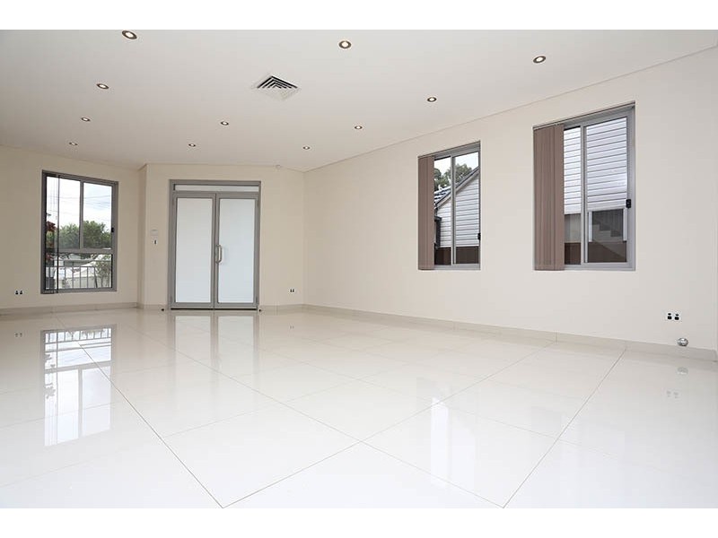 9B Lily Avenue, Riverwood NSW 2210